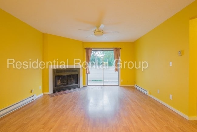 Building Photo - 11044 SW Greenburg Rd