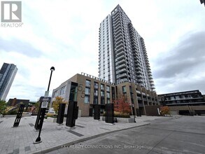 Building Photo - 55 Duke St W