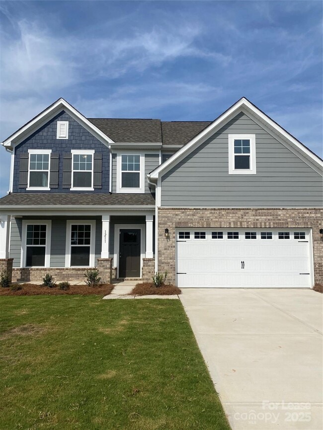 Building Photo - 1211 Fremont Dr