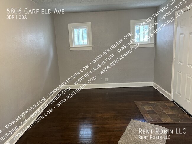 Building Photo - 5806 Garfield Ave