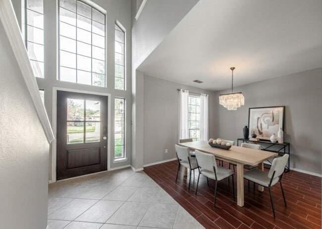 Foto del edificio - 11026 Anilu Dr