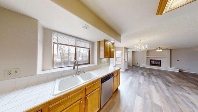 Building Photo - 6294 Whirlwind Dr