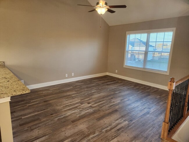 Building Photo - Beautiful 4 Bedroom with Bonus Room Home A...