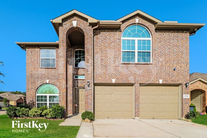 Foto principal - 12342 King Ferdinand Dr