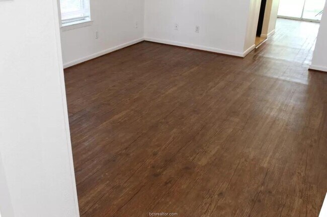 Foto del edificio - 3409 Augusta Ct