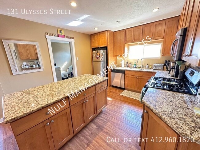 Building Photo - 3 Bed, 1 Bath in Mount Washington