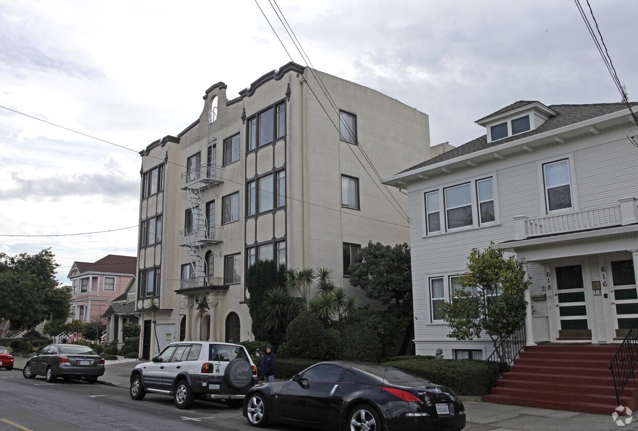 Foto del edificio - 620 Santa Clara Ave