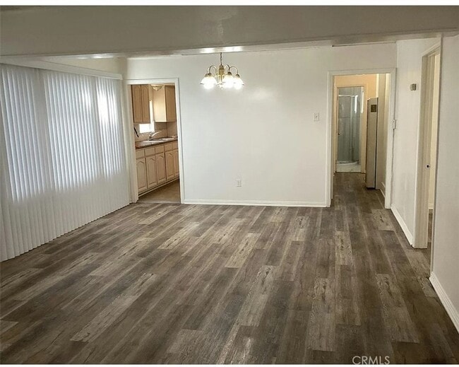 Foto del edificio - 1538 W 51st Pl