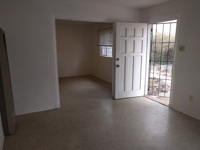 Foto del edificio - 412 Columbia Dr SE