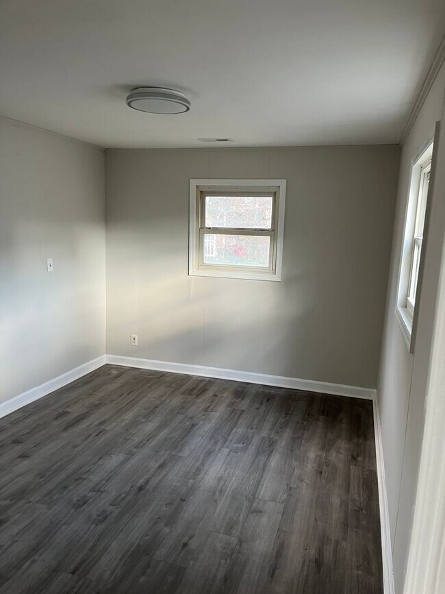 Building Photo - Available