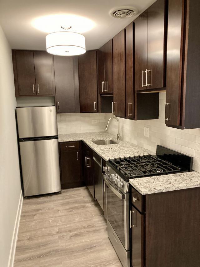 Foto del edificio - 1 bedroom in Chicago IL 60657