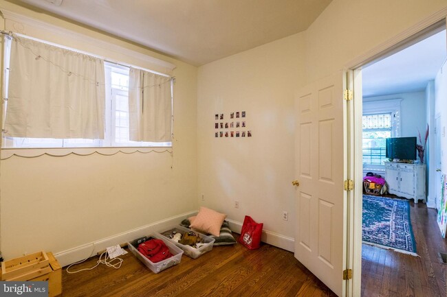 Foto del edificio - 316 S 43rd St