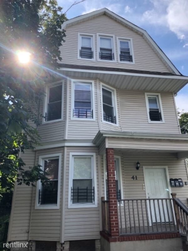 Primary Photo - 4 br, 2 bath Apartment - 41 22nd St 2 Unit 2