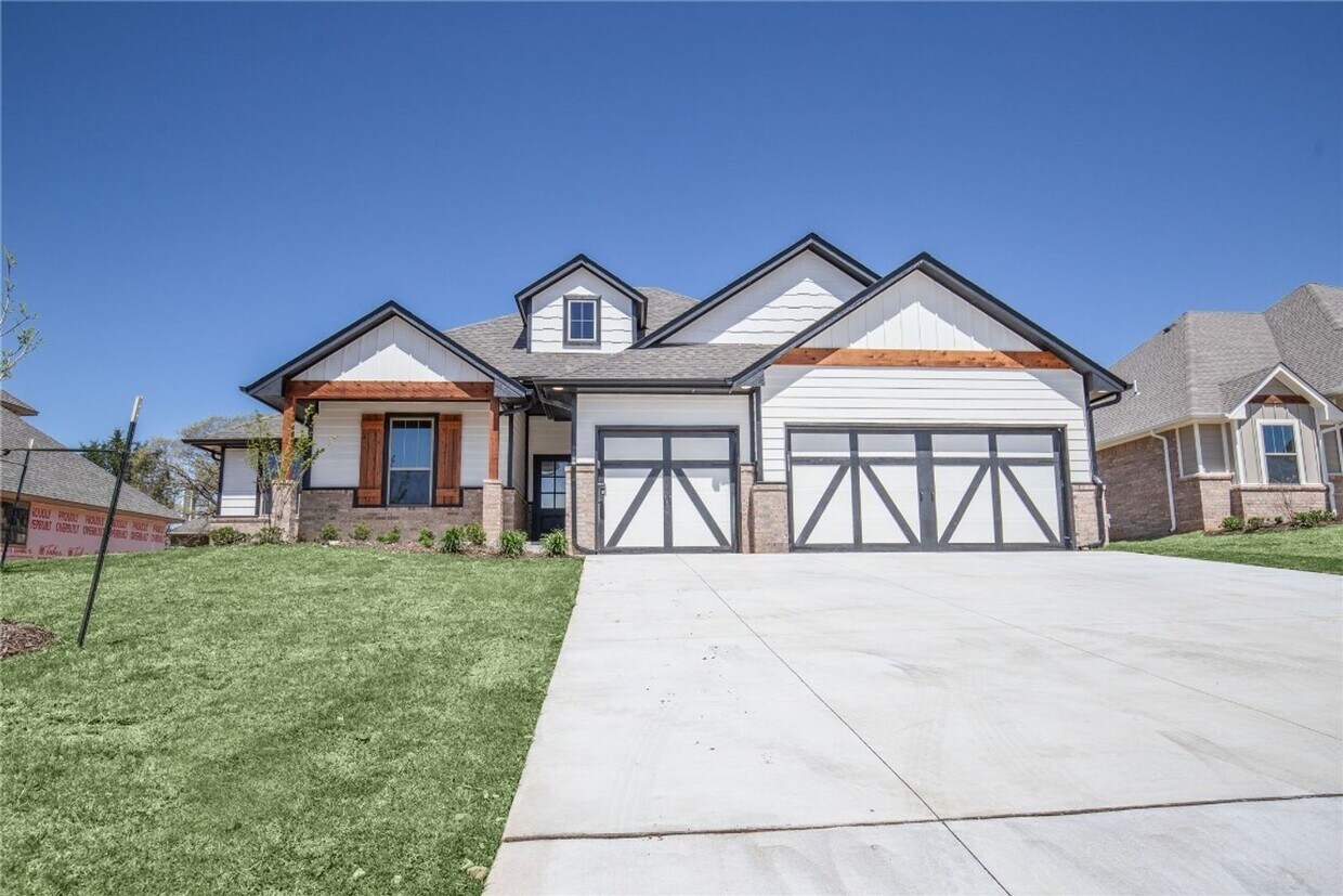 Primary Photo - Gorgeous 4 Bed 2.5 Bath In Arcadia