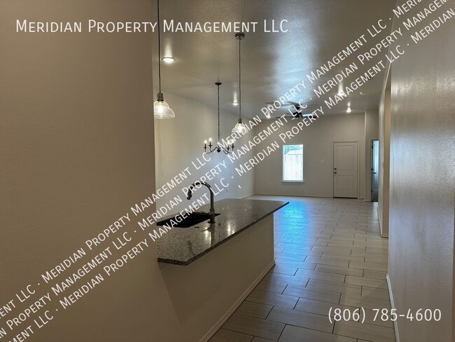 Building Photo - 5827 Urbana Pl