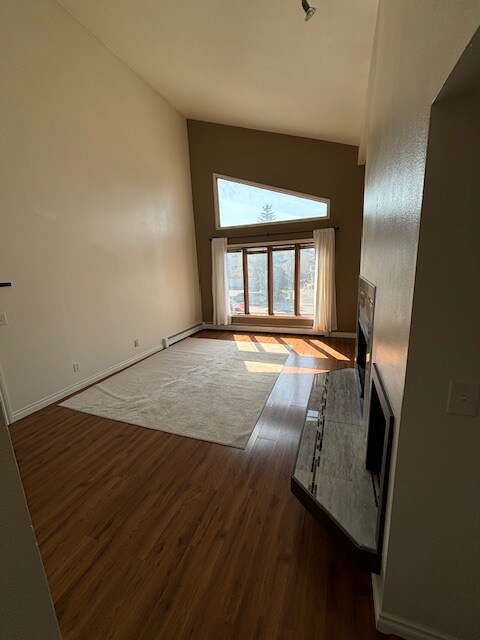 Foto del edificio - 1911 Congress Cir