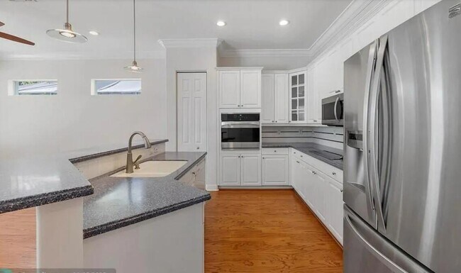 Foto del edificio - 11235 NW 71st Ct