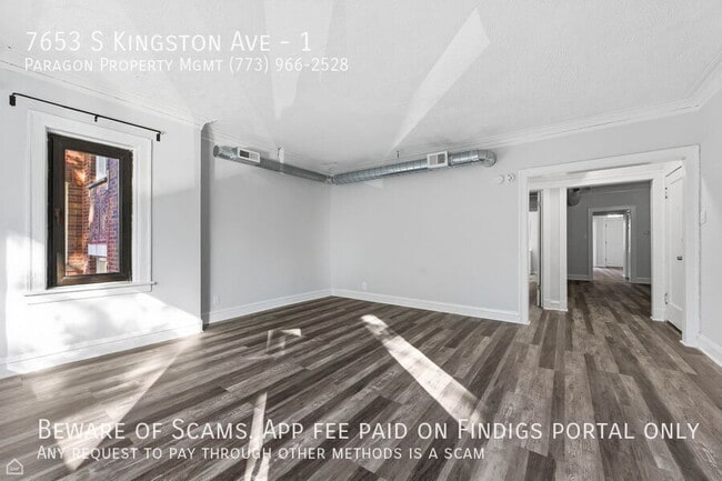 Foto del edificio - 7653 S Kingston Ave