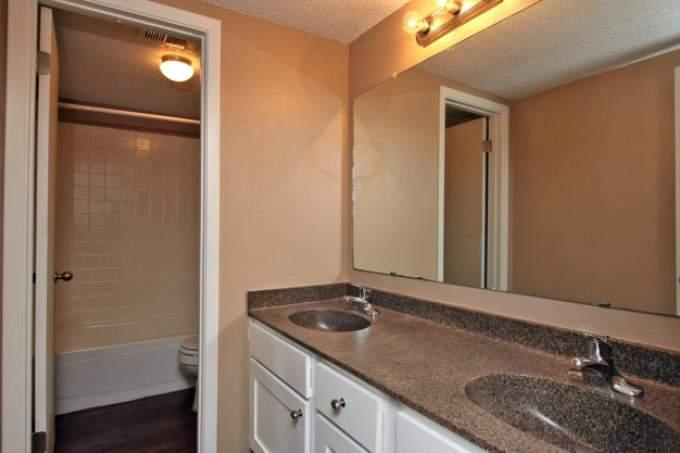 Building Photo - 1 bedroom in Austin TX 78741