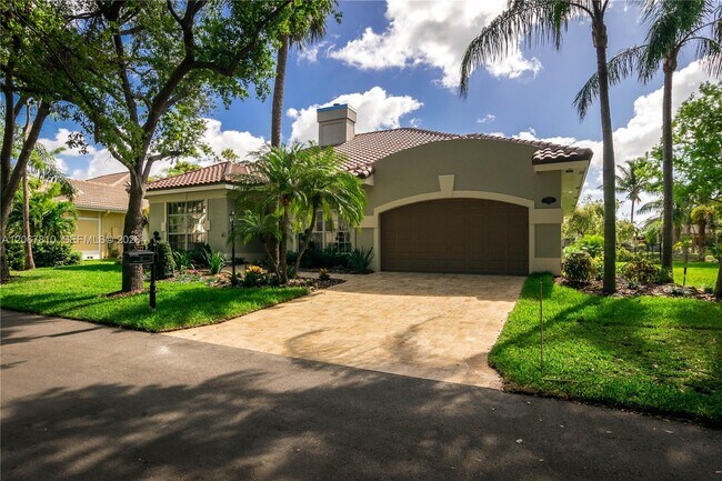 Foto del edificio - 3799 Lancewood Dr