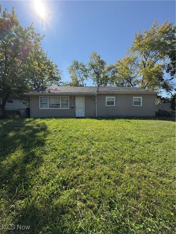 Foto principal - 33 Wilmette Ln