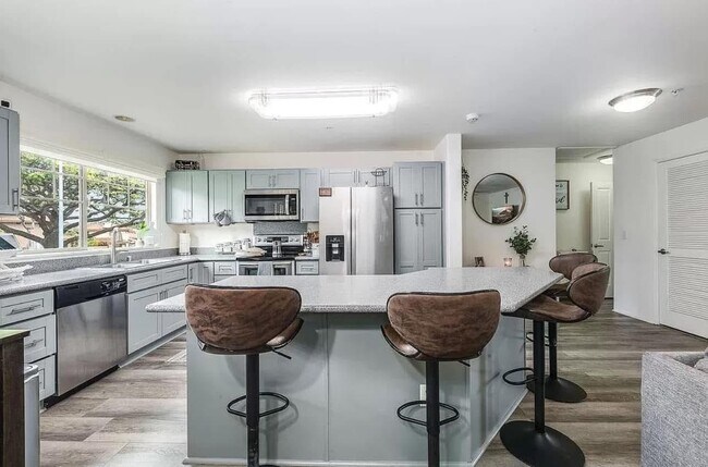 Building Photo - 91-1253-1253 Kamaaha Ave