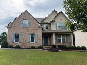 Building Photo - 325 Cranbrooke Cir