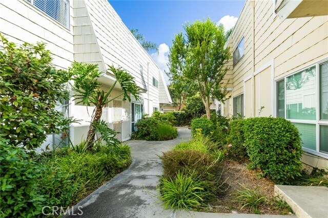 Foto del edificio - 1434 Highland Ave