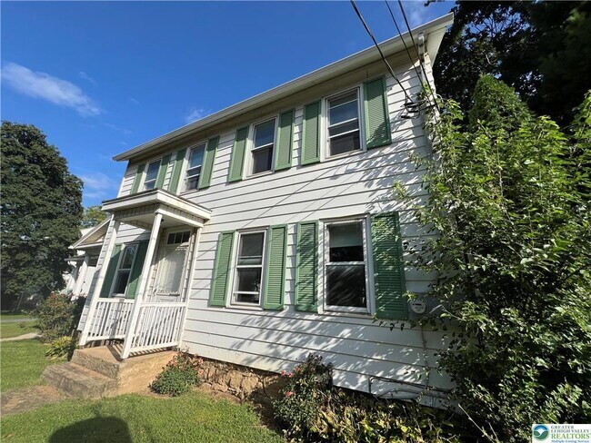 Foto del edificio - 1450 Church Ln