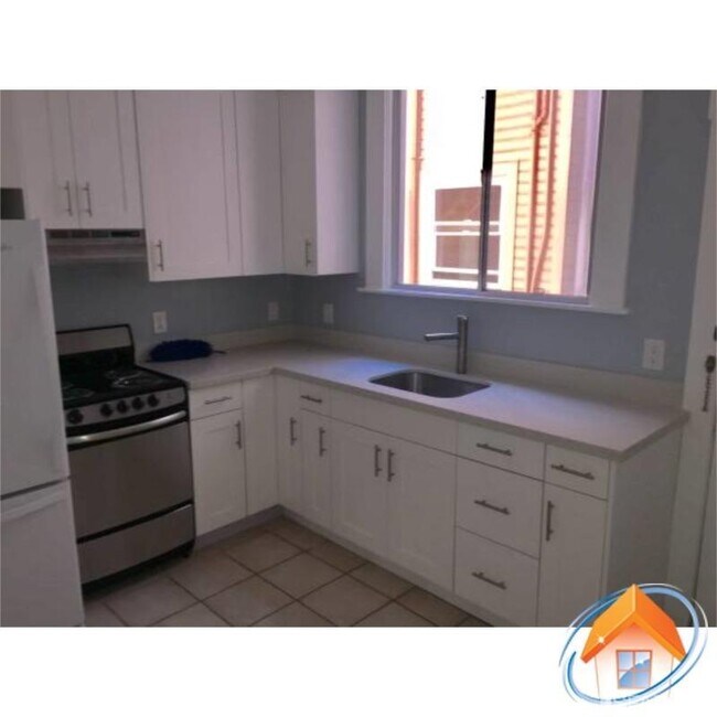 Foto del edificio - 3447 18th St