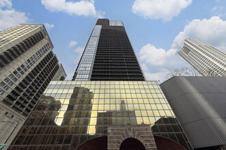 Building Photo - 10 E Ontario St