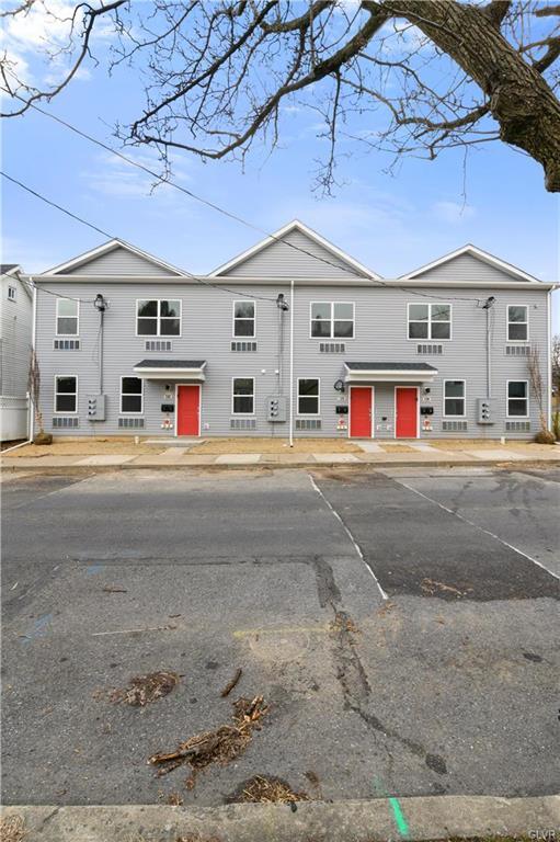 Building Photo - 126 E Nesquehoning St