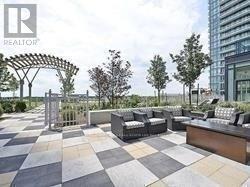 Photo du bâtiment - 4070 Confederation Pkwy