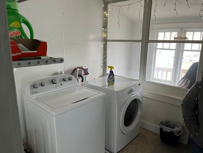 Foto del edificio - 1253 Dunham St SE