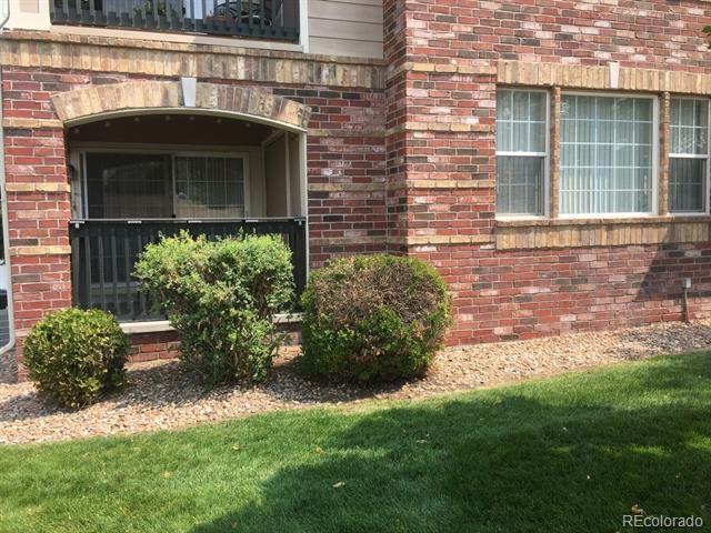 Building Photo - 8960 Fox Dr