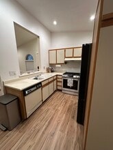 Building Photo - 7130 Woodlake Ave Building Photo - 7130 Woodlake Ave