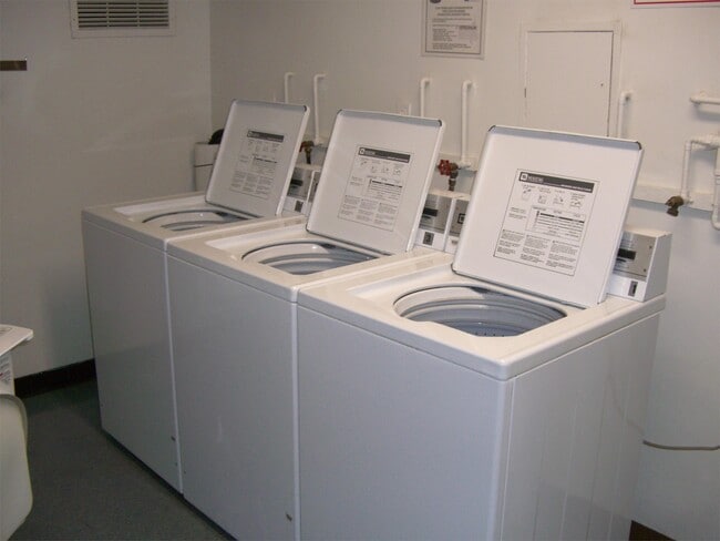 Photo - 2939 Van Ness St NW Townhome