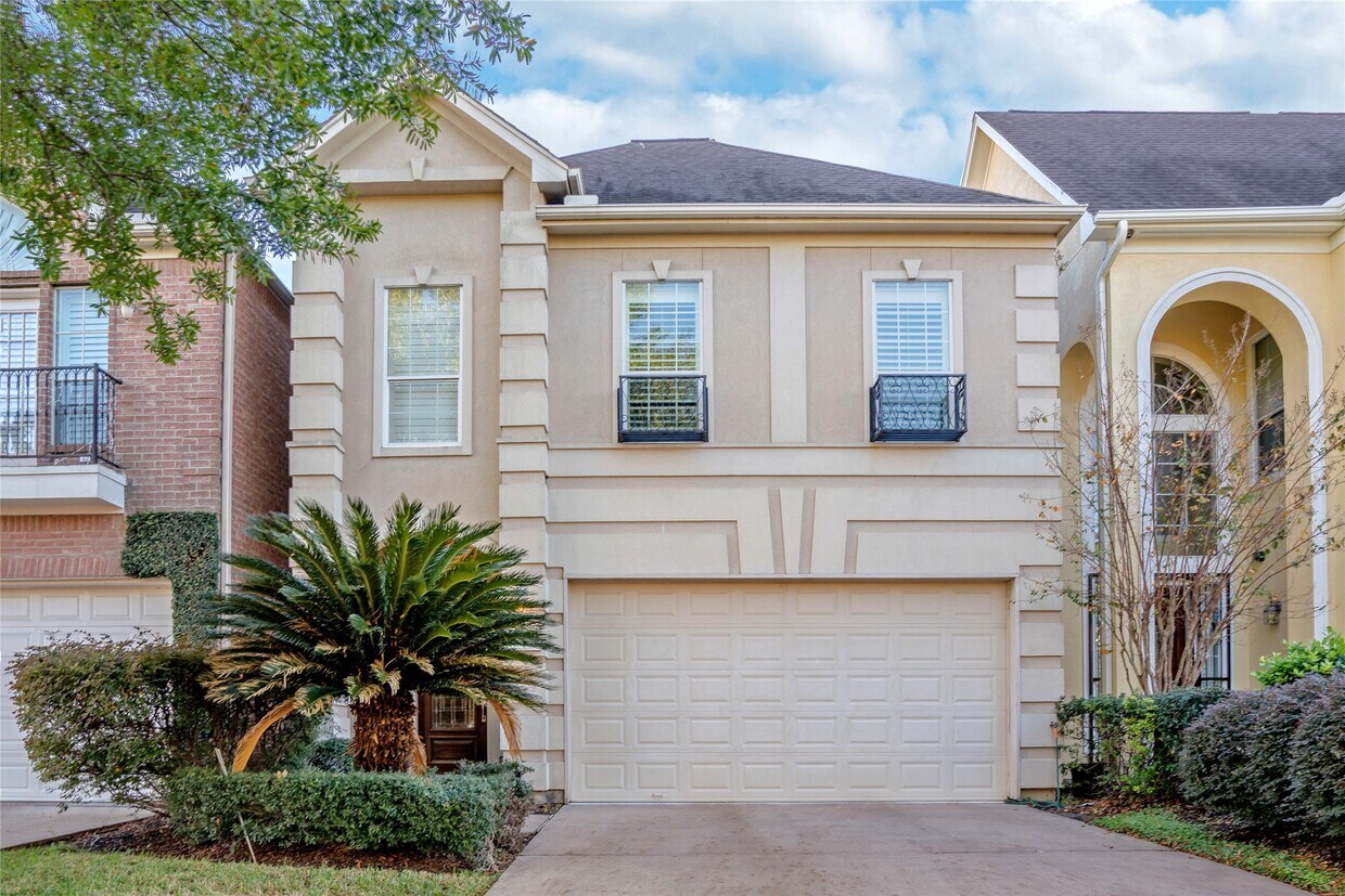 Foto principal - 5325 McCulloch Cir