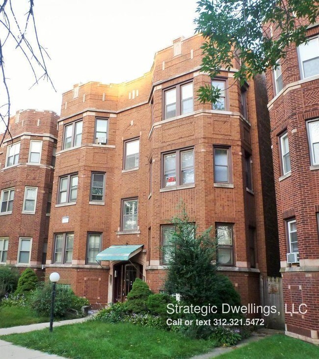 Building Photo - 8347 S Rhodes Ave