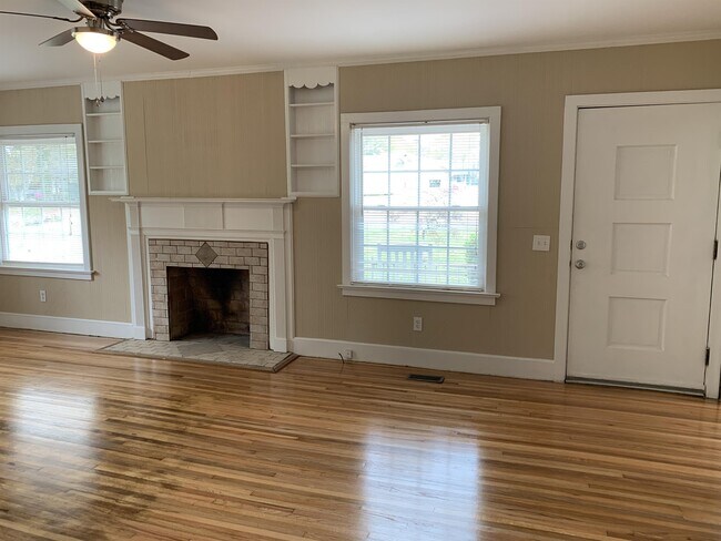 Foto del edificio - 5421 Pine St