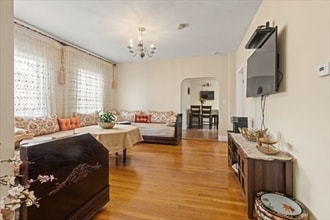 Building Photo - 48 Tappan St