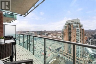 Building Photo - 150 E Liberty St