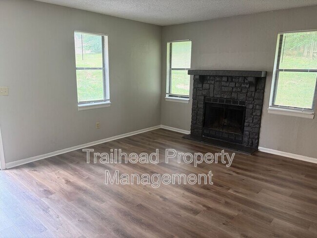 Foto del edificio - 8702 NW 82 Terrace