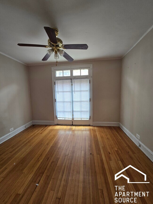 Foto del edificio - 909 Elmwood Ave