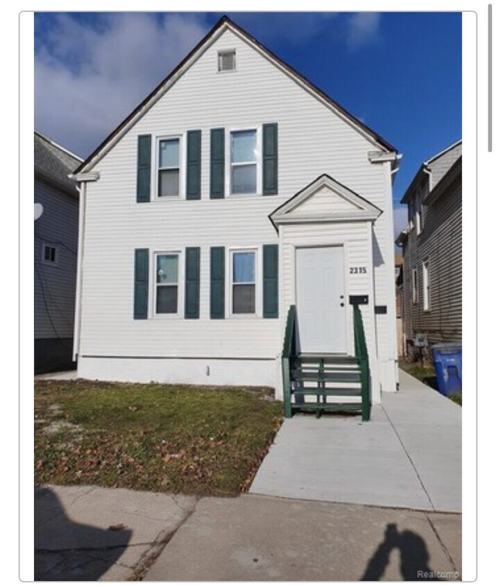 2315 Faber St Unit 2, Hamtramck, MI 48212 Apartments in Hamtramck, MI