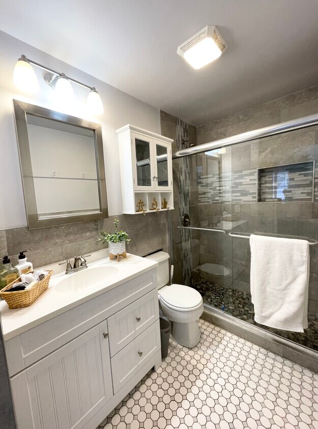 Newly Remodeled Bathroom - 248 Pennsylvania Ave