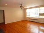 Primary Photo - 6104 N Damen Ave