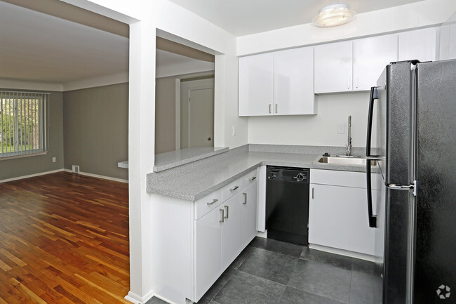 Two Bedroom - Kitchen - Metropolitan 13 Flats