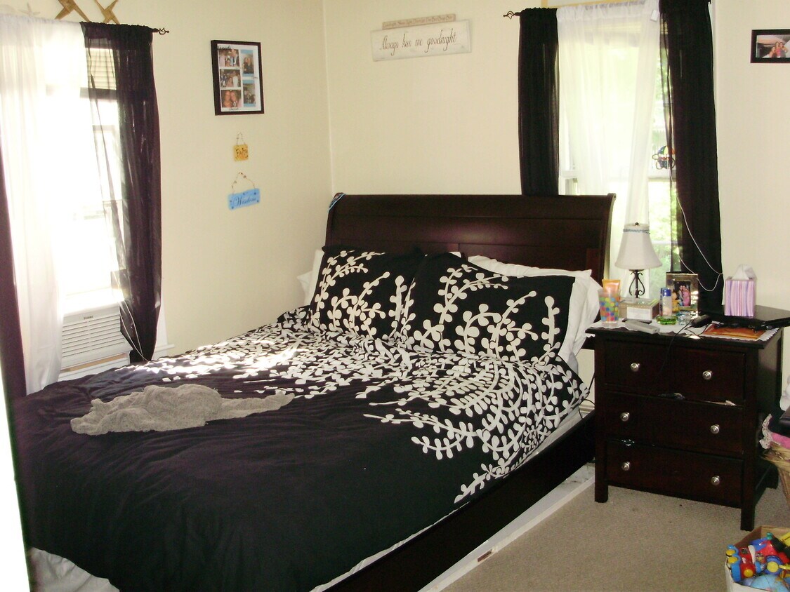Foto principal - 73 Careswell St