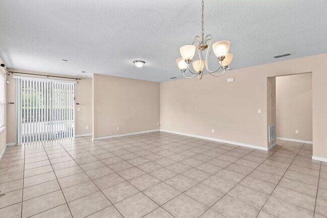 Building Photo - 7806 Tanbier Dr